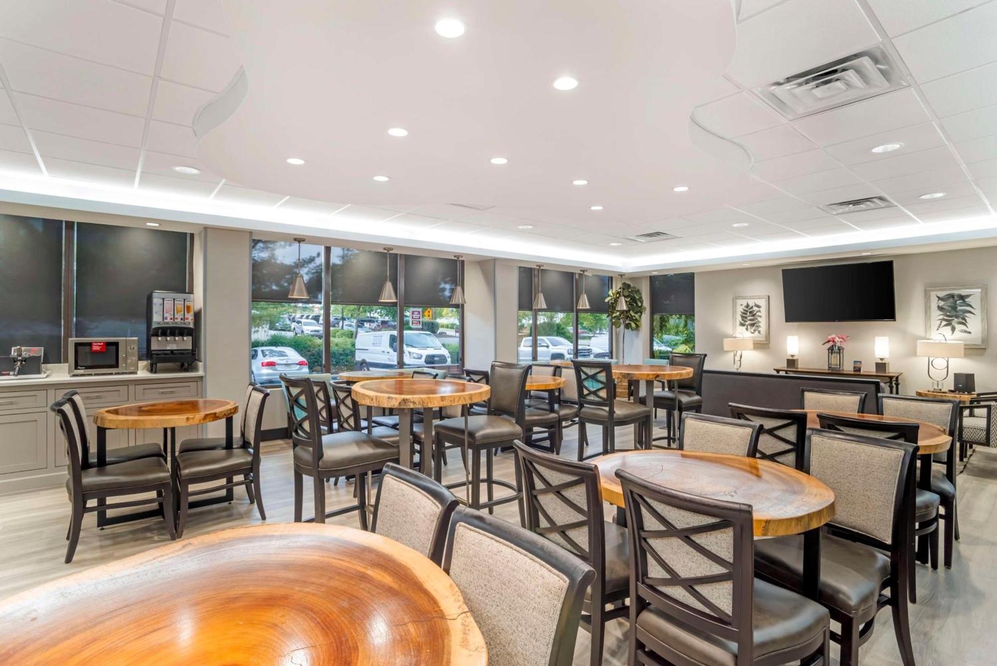 Best Western Plus Greenville I-385 Inn & Suites Экстерьер фото