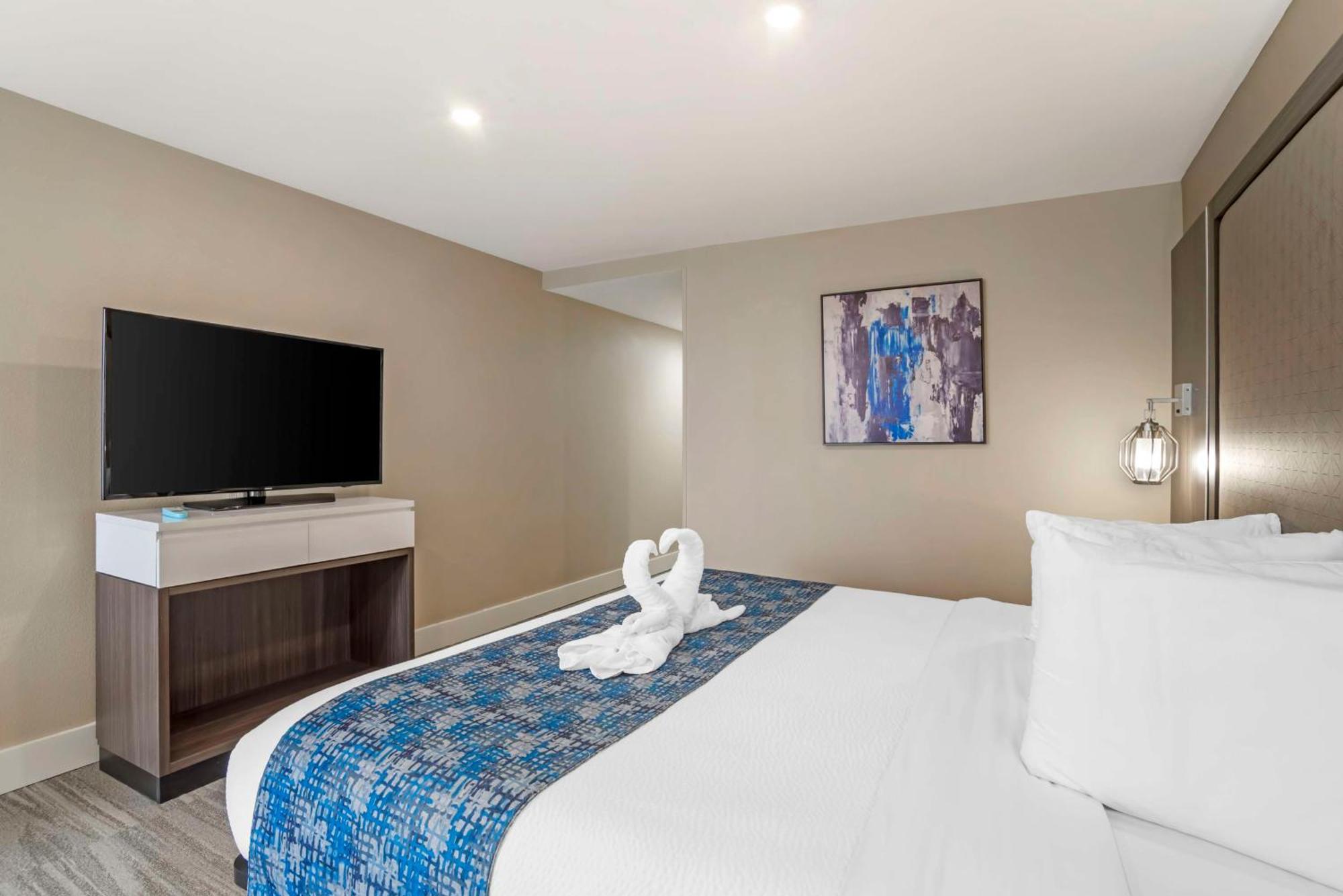 Best Western Plus Greenville I-385 Inn & Suites Экстерьер фото
