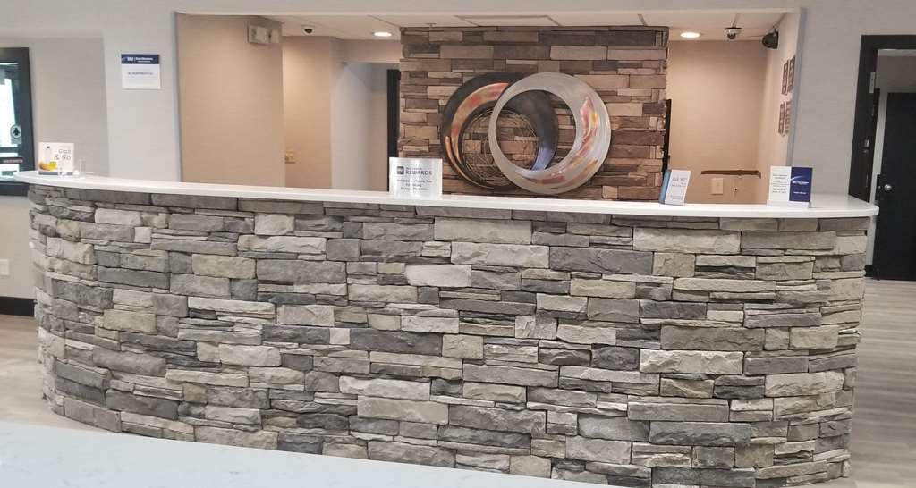 Best Western Plus Greenville I-385 Inn & Suites Интерьер фото