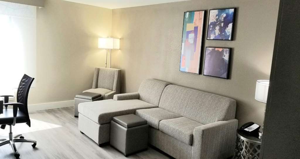 Best Western Plus Greenville I-385 Inn & Suites Номер фото